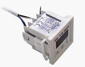 Контроллеры для датчиков расхода жидкости: PF3W300, PF2W200